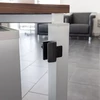 InLine® Stalo kojelės spaustukas lizdo juostelei, varžtinis spaustukas, juodas