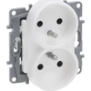 Legrand Niloe Selection Socket 2 x 2p+su keliems kadrams (su sklendėmis, varžtiniais gnybtais) perlas 762442