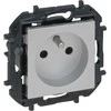 Legrand „Niloe Step“ lizdas 2p+su, automatiniai spaustukai, su sklende - aliuminio spalva 863333B