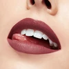 MAC Locked Kiss 24HR skysti lūpų dažai 52 Vixen, 4 ml