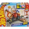 Mattel HW City Shop Kramtomoji guma + automobilis JBM62 /3