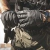 Mechanix Wear Mechanix pirštinės jėgos struktūroms, atsparios adatų dūriams Covert, M dydis