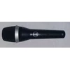 Akyga AKG D5S - dinaminis vokalinis mikrofonas, įjungimas/išjungimas
