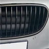 BMW F10 anglies pluošto imitacijos grotelių stambus vaizdas