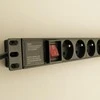 NETRACK 125-19-02 maitinimo paskirstymo blokas 19 colių 1U 230V/16A 8xE ALU