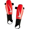 Nike Charge futbolo blauzdų apsaugos, dydis M, baltos