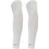 Rękaw Nike Dri-Fit UV Lightweight Sleeves 2 vnt. balta N1004268109 (L/XL)
