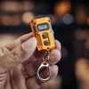 Nitecore TINI3 Žibintuvėlis-raktų pakabukas, 600 lm, 90 m, OLED ekranas, 330 mAh, USB-C, IP54, oranžinės spalvos