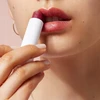 Nivea 24H Moisture lūpų dažai su gervuogių ir žvilgesio efektu, 4,8 g