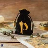 Q Workshop Pathfinder Veliūrinis Kauliukų Maišelis Juodos Ir Auksinės Spalvos