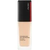 Shiseido „Synchro Skin“ savaime atsigaivinantis skystas makiažo pagrindas „130 Opal SPF 30“, 30 ml