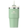 Stanley Termospuodelis su šiaudeliu The Quencher H2.O FlowState Tumbler 0.59L pistacijų spalvos