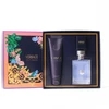 Versace rinkinys: Pour Homme tualetinis vanduo vyrams, 100 ml + Pour Homme dušo želė plaukams ir kūnui visų tipų odai, 150 ml + Pour Homme tualetinis vanduo vyrams, 5 ml *Miniatiūra