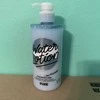 Victoria Secrets Victoria's Secret Rožinė Vanduo Hydrating Losjonas kūnui, 415 ml