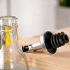 Stiklinis aliejaus ir acto butelis Vilde su dozatoriumi, 250 ml
