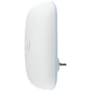 Maršrutizatorius UBIQUITI U6 ilgintuvas; „WiFi 6“; 6 erdviniai srautai; 115 m² (1 250 ft²) aprėptis; daugiau nei 300 prijungtų įrenginių; Maitinimas iš standartinio kintamosios srovės sieninio lizdo; Belaidis ryšys su „UniFi WiFi“.