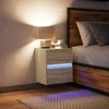 Prie sienos montuojama naktinė spintelė su LED, ąžuolo