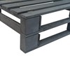 Sodo sofa iš palečių su raudonomis pagalvėlėmis, pušies mediena