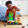 Transporto žaislų komplektas Hot Wheels City Fuel Station