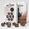 Q Workshop The Witcher kauliukų rinkinys. Geraltas – Roach kompanionas