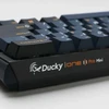 Ducky One 3 Pro Mini Nazca Line žaidimų mechaninė klaviatūra, 8.000 Hz, Hot Swap, RGB – Cherry MX2A Raudona, ANSI US išdėstymas