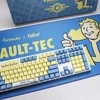 King Kits Ducky x Fallout Vault-Tec Limited Edition One 3 Klaviatūra žaidimams + Pelės kilimėlis - MX-Silent-Raudona (US)
