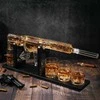 Ginklo formos grafino su stovu ir 4 stiklinių rinkinys "AR-15"