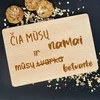 Graviruota medinė pjaustymo lentelė "Mūsų namai"