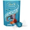 LINDT LINDOR pieninio šokolado rutuliukai su sūdyta karamele, 200g