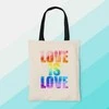 Medžiaginis maišelis "Love is love"