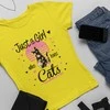 Moteriški marškinėliai "Just a girl who loves cats"