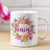 Puodelis "Janina tarp gėlių"