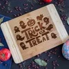 XL bambukinė pjaustymo lentelė "Trick or Treat"