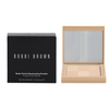 Pudra „Bobbi Brown Nude Finish“ spindesio suteikianti pudra „Bare“ 6,6 g