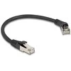 Delock RJ45 Netzwerkkabel Cat.8.1 S/FTP Stecker 45° nach rechts gewinkelt zu Stecker gerade bis 40 Gbps 0,25 m juodas