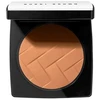 Bobbi Brown Compact powder with a moisturizing effect (Vitamin Enriched Pressed Powder) 8 g