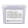 Davines Essential Haircare LOVE Smoothing Conditioner glotninamasis kondicionierius nepaklusniems plaukams, 250 ml