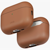 „Uniq Lyden Vex“ dėklas, skirtas „AirPods Pro 3“ – rudas