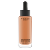 MAC Studio Waterweight ilgai išliekantis skystas makiažo pagrindas su vitaminu E NW45 SPF 30, 30 ml