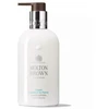 Molton Brown Coastal Cypress &amp; Sea Fennel Losjonas kūnui kūno losjonas, 300 ml