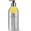 Molton Brown Infinite Bottle Oranžinis &amp; Bergamot Bath &amp; Dušo želė dušo želė, 400 ml