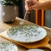 Lova Home4You Lėkštė „HIDAMARI“, D 21,6 x H 2,5 cm, su katinu ir sakurų žiedais