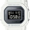 Laikrodis „Casio G-shock“ originalios metalinės akcentinės spalvos GMD-S5600-7ER