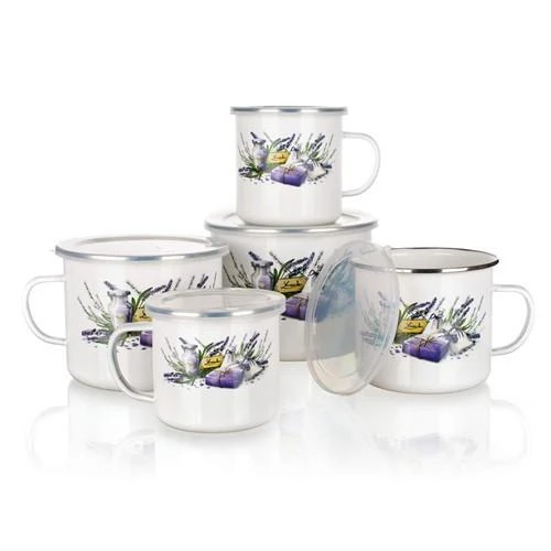 Banquet Banketas Emaliuotas puodelis su plastikiniu dangteliu 0,9 l, levandų paveiksliukas