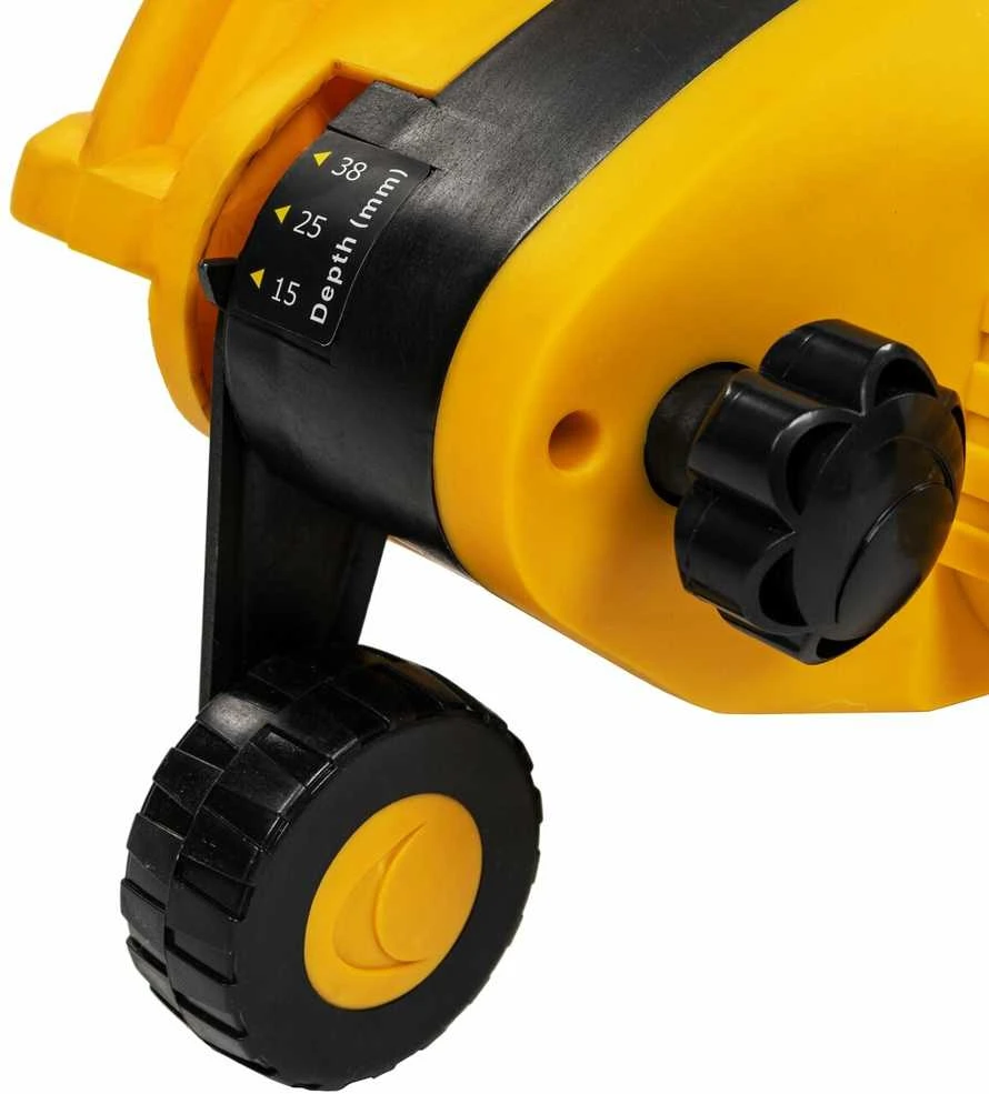 Pjoviklis velėnos TEXAS EC1400 + šepetys