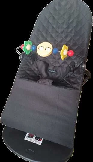 Ergonomiška Kūdikių gultukas su žaislu "Tavalax Baby Bouncer"