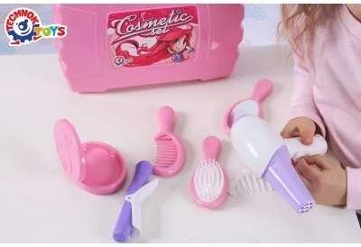 Technok grožio rinkinys lagaminėlyje