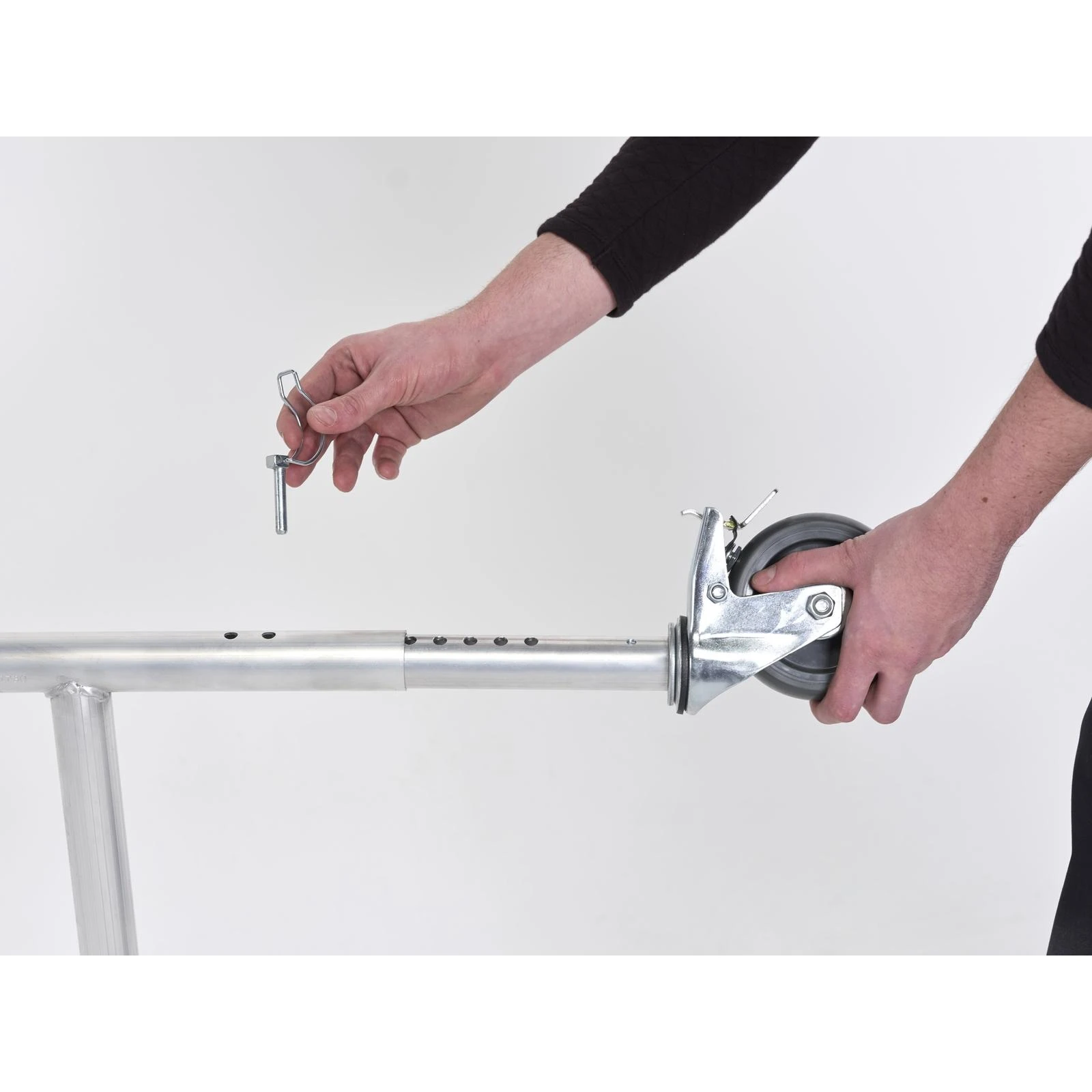 Altrex Aliuminio mobilus bokštelis RS 34 5.80 m darbinio aukščio Modul 1+2+3