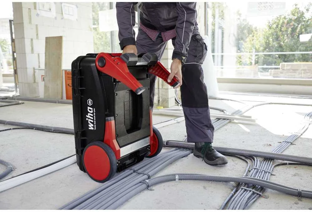 Įrankių rinkinys WIHA XXL 4 electric su lagaminu (80 vnt.)