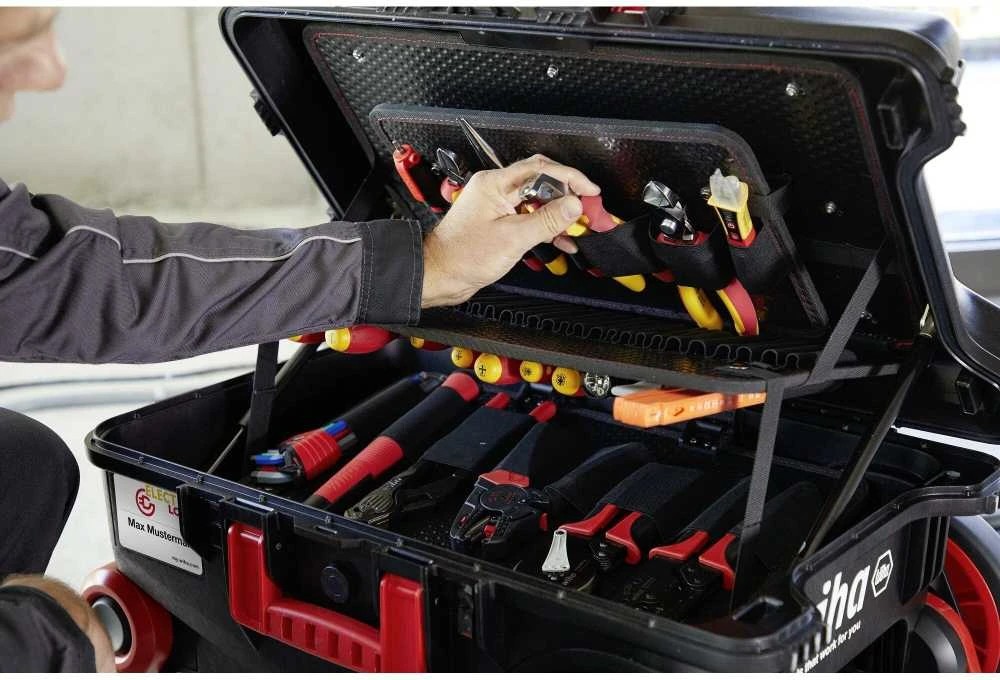Įrankių rinkinys WIHA XXL 4 electric su lagaminu (80 vnt.)